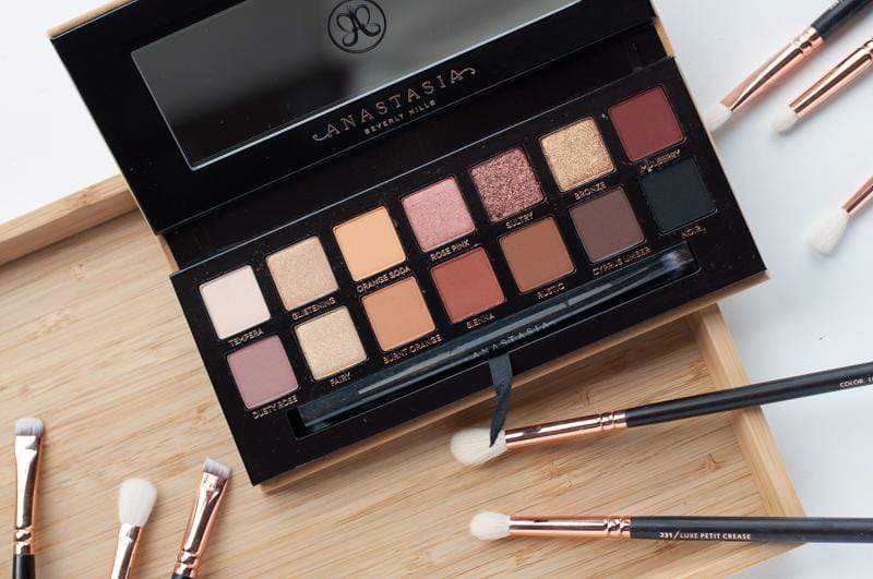 ANASTASIA BEVERLY HILLS Beauty ANASTASIA BEVERLY HILLS Soft Glam Eyeshadow Palette