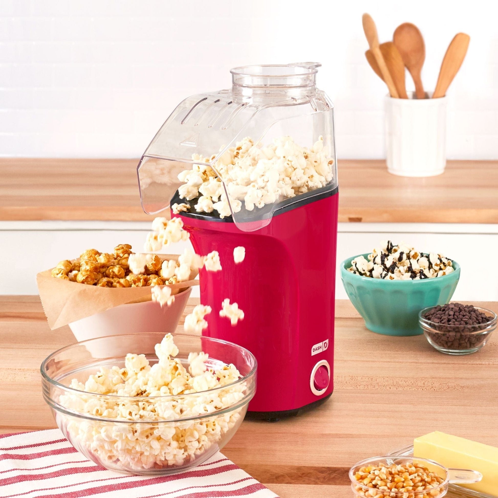 Dash Home & Kitchen Hot Air Popcorn Popper Maker - Red