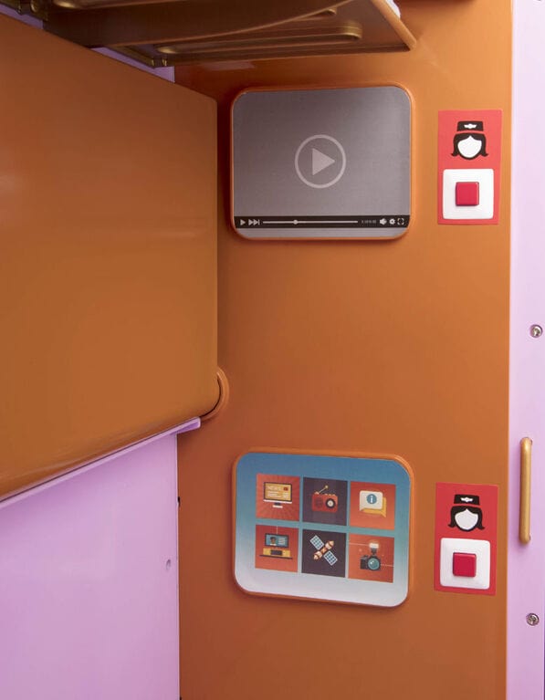 flitit Our Generation, OG Express, Train Cabin Playset for 18-inch Dolls