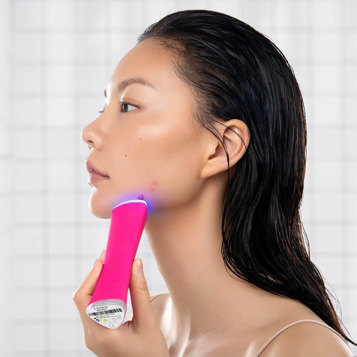 FOREO Beauty FOREO ESPADA Blue Light Acne Treatment - Magenta
