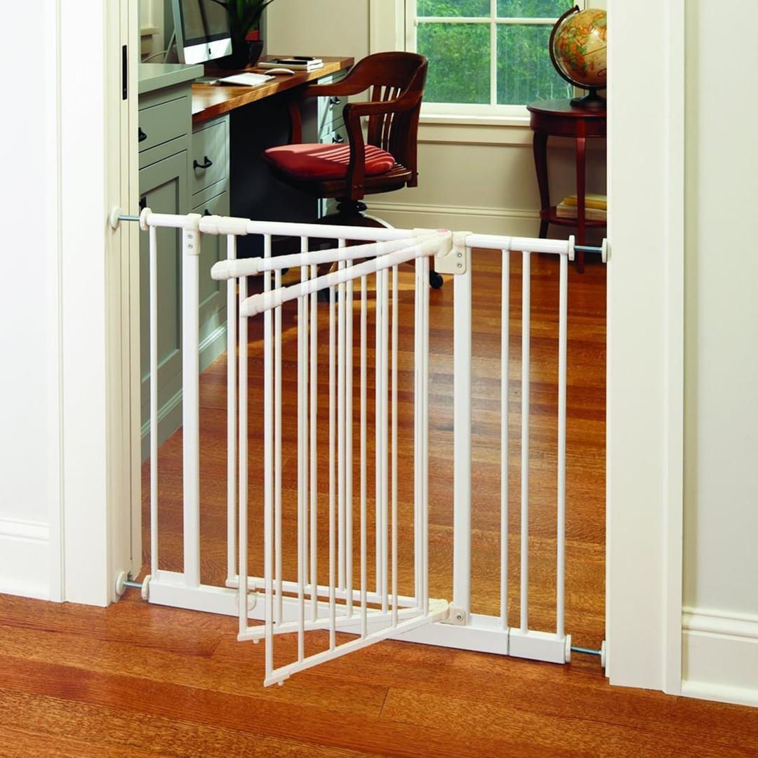 North States Babies North States Auto-Close Metal Gate