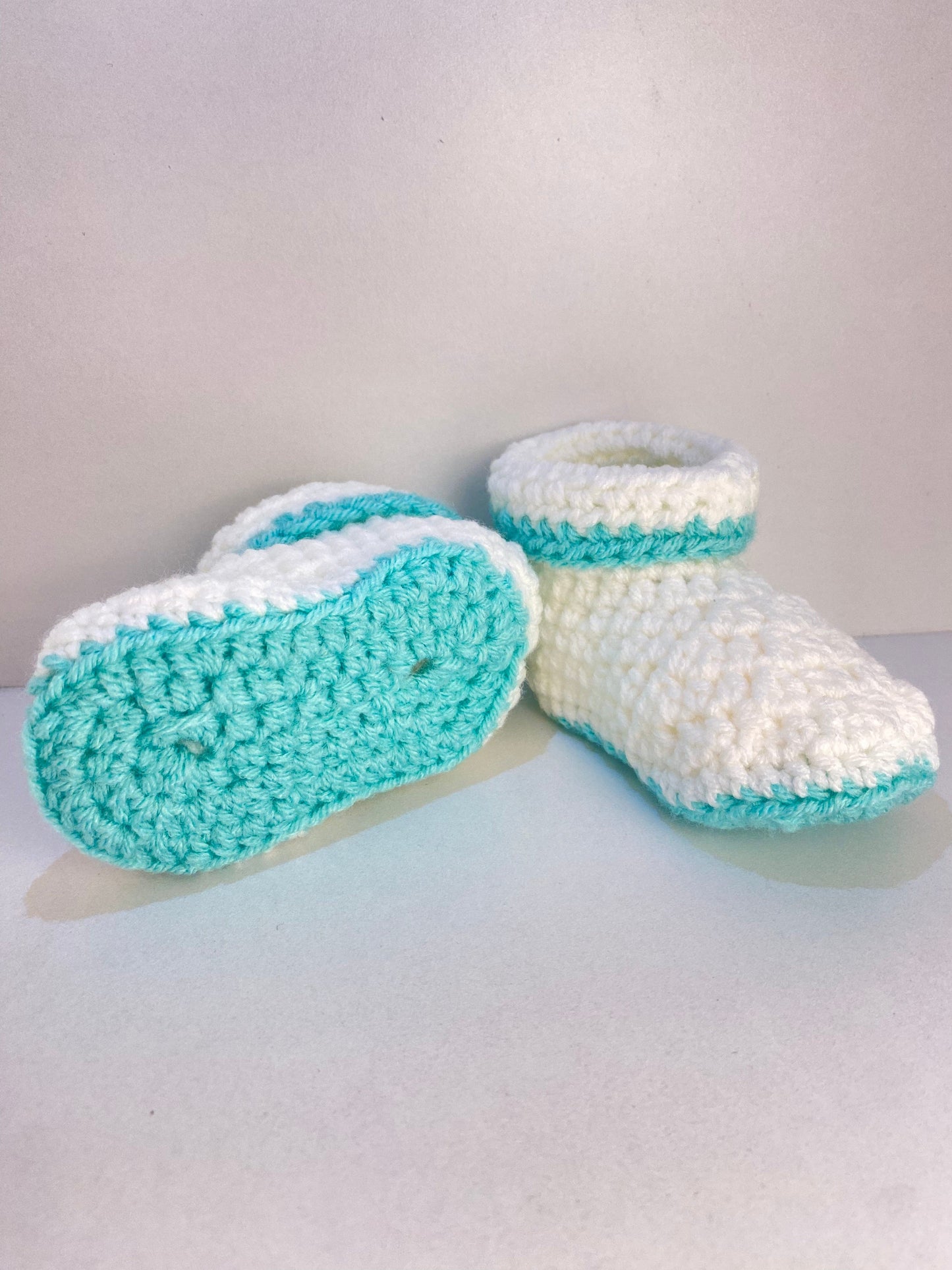 Pikkaboo Babies Pikkaboo Cuddles and Snuggles Crochet Baby Booties - White & Green