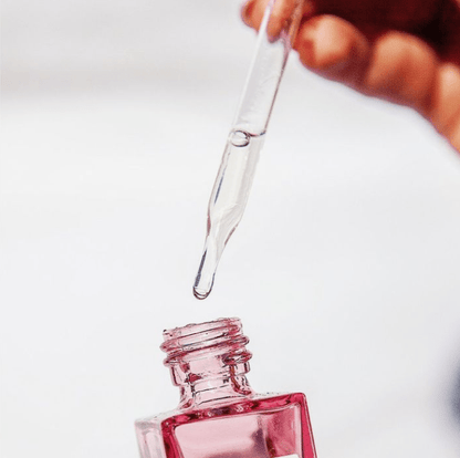 مصل نباتي للوجه بخلاصة البرقوق الكاكادو