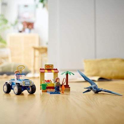 The LEGO Movie 2 LEGO® Jurassic World Pteranodon Chase 76943 building set